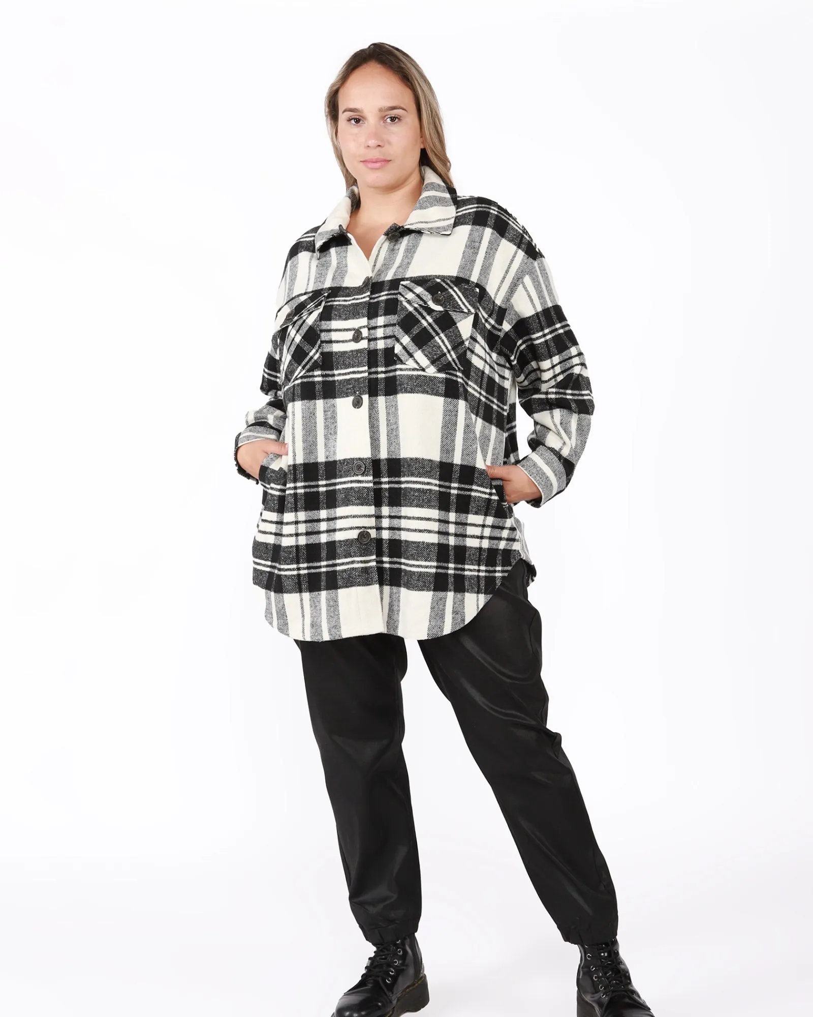 Ainhoa Plaid Snap Front Shacket | Black / White