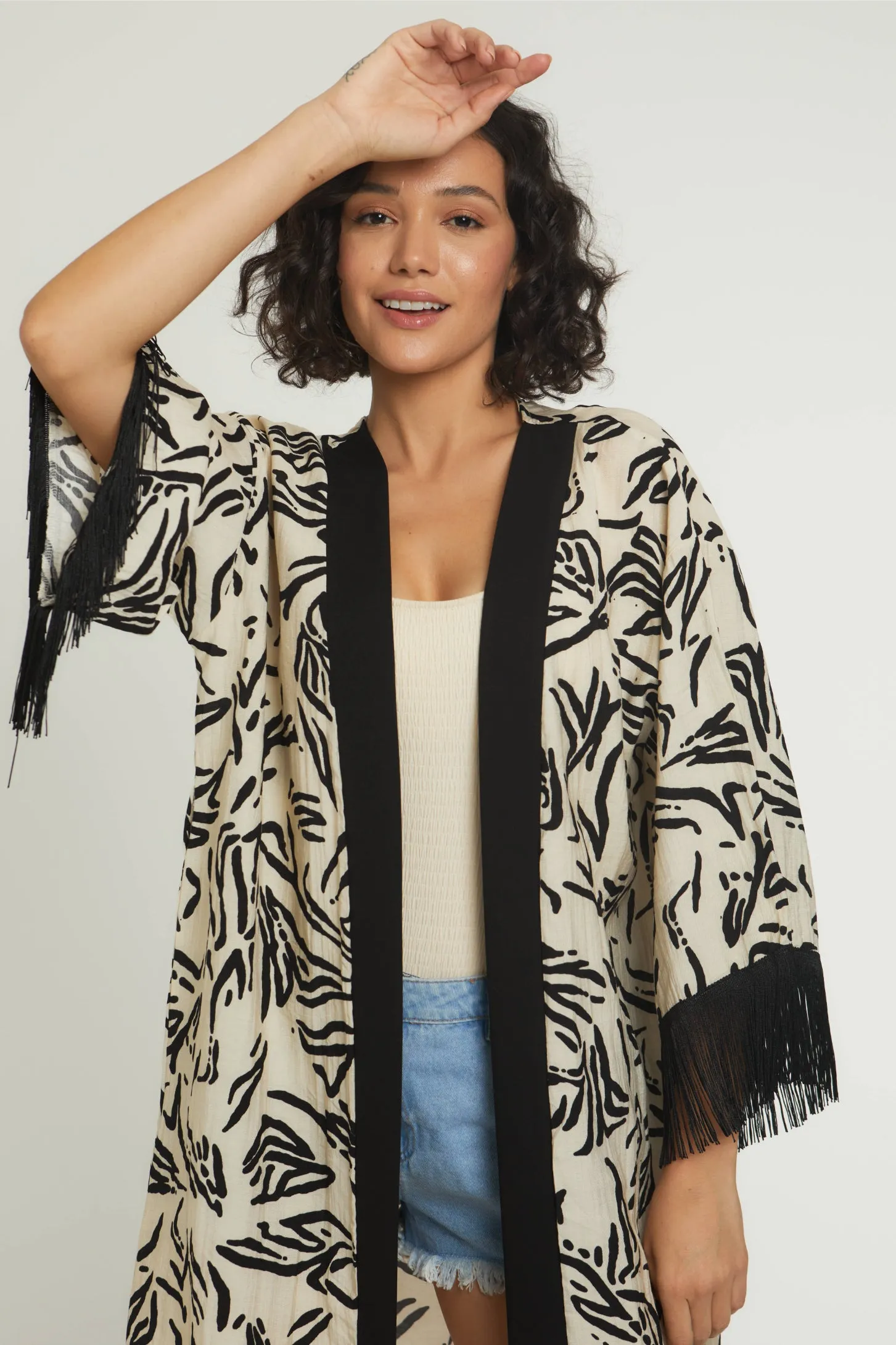 BOHO BREEZE TASSEL KIMONO - BEIGE