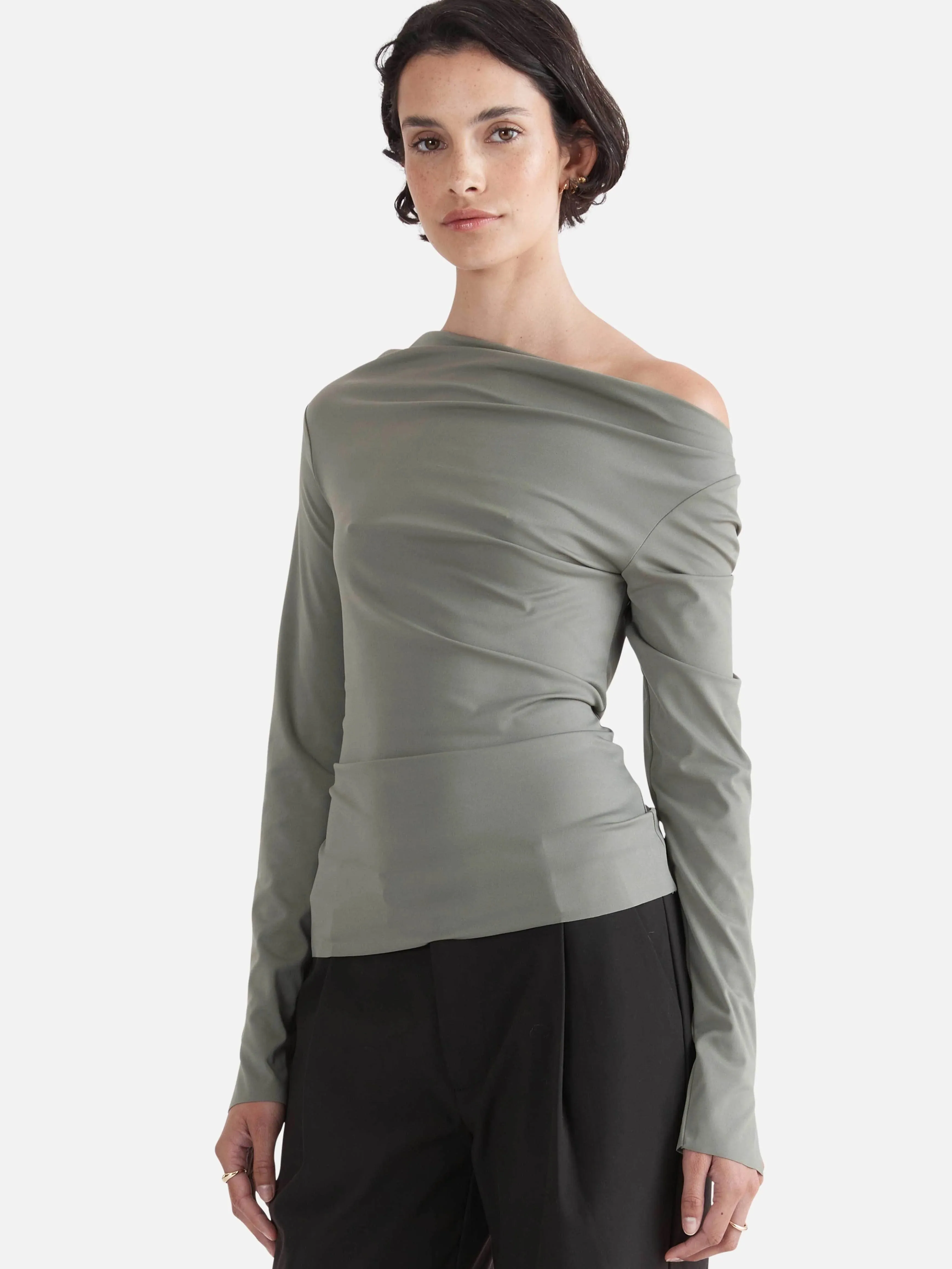 ENA PELLY OFF THE SHOULDER TOP IN OLIVE