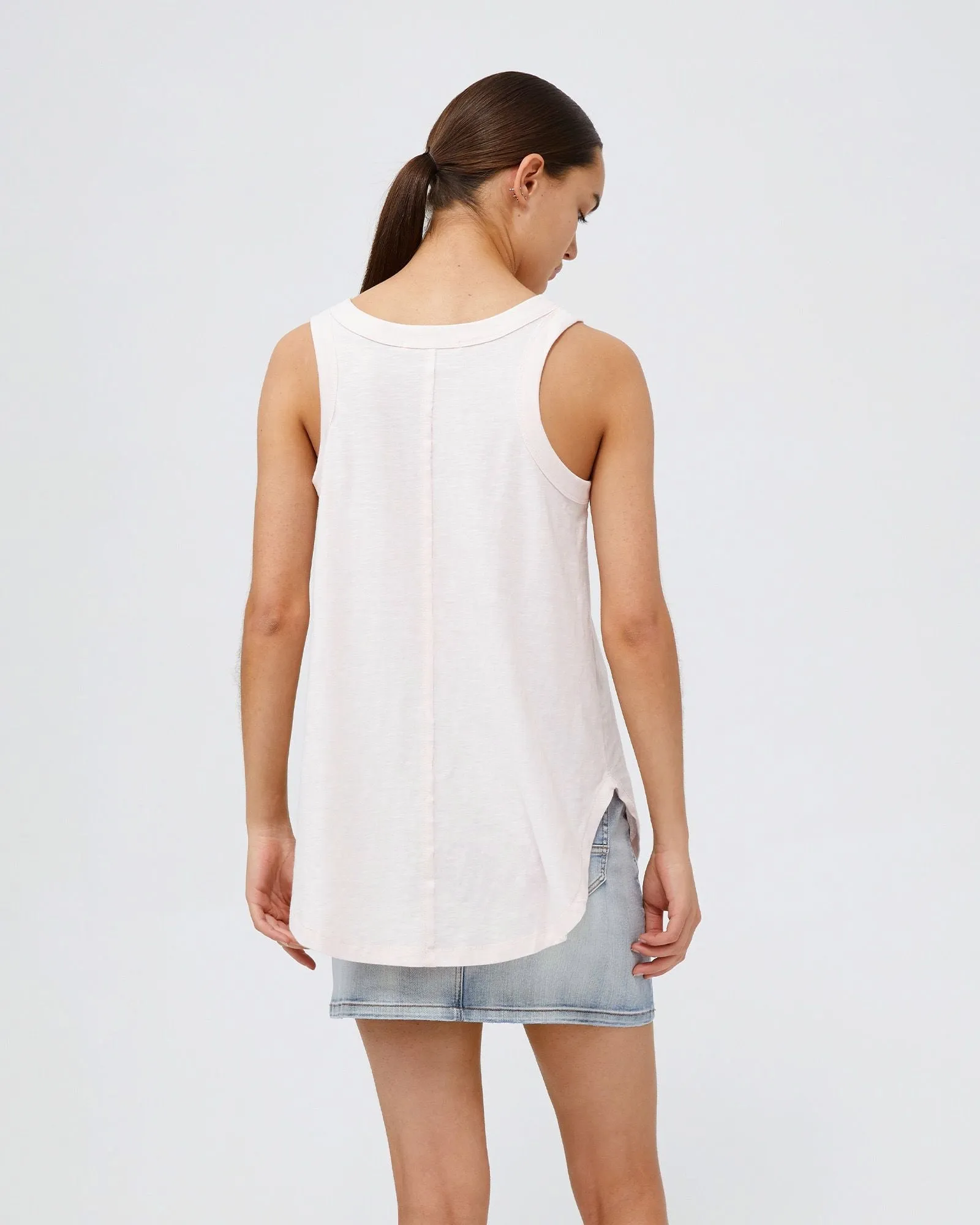 JAC   MOOKI BROOKE TANK IN HEAVENLY PINK